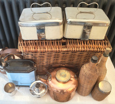 VINTAGE PICNIC BASKET WITH
