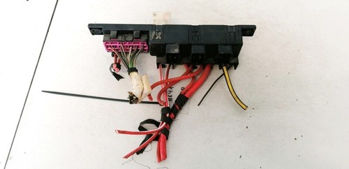 8l0941822 fuse box for - ,
