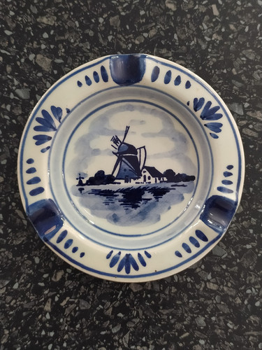 DELFT HOLLAND BLUE & WHITE
