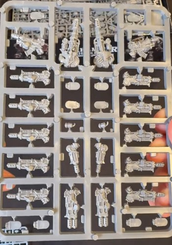 Horus heresy saturnine - horus,