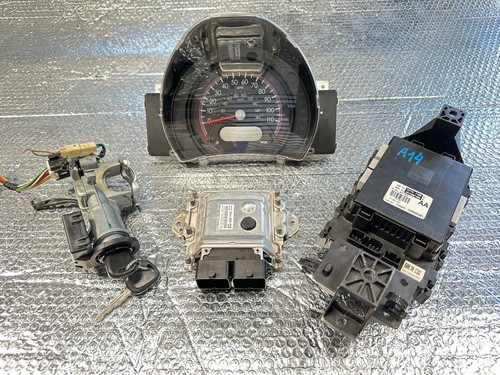 Genuine suzuki alto - alto, sz