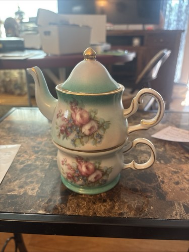 Betty planter mint green - betty,