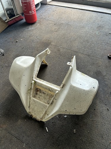 Suzuki front fenders - front,