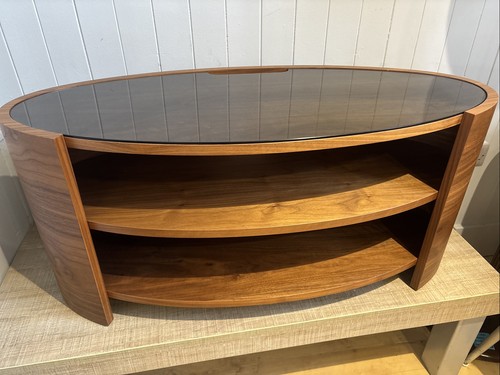 Tom schneider elliptic - tom, tv