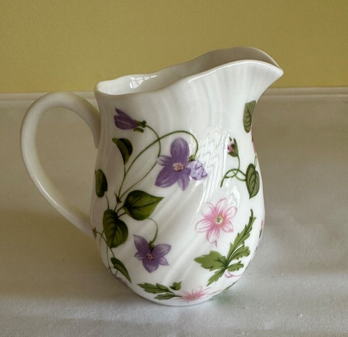 Vintage pretty country meadow - pretty,