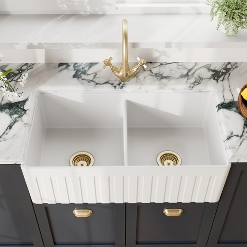Nuie kitchen sink fire - kitchen,