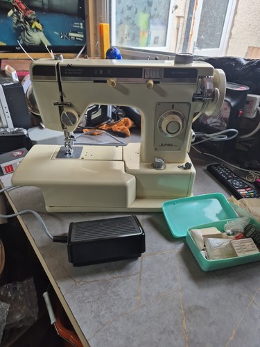 Vintage jones 1781 sawing - vintage,