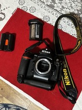 Nikon D2X 12.4MP Digital SLR