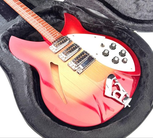 Electric guitar rickenbacker - electric,