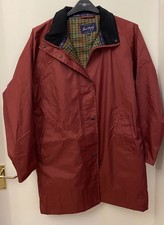 Ladies New Jack Murphy. Rain Coat Size 12. Never Worn. Excellent Condition
