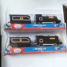 Trackmaster Thomas Toy Train Douglas + Donald & Tender Set Battery Motorized AU.