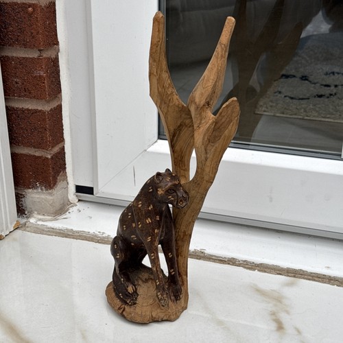 Wooden carved sculpture - , big