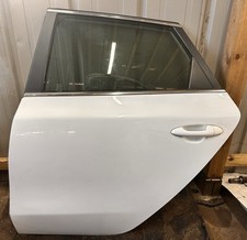 kia ceed rear left side door