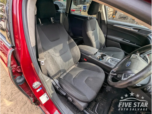 Ford mondeo front driver seat - front,