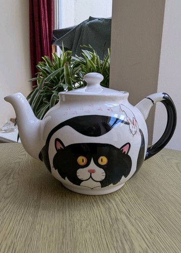 Rayware large cat mouse - &,