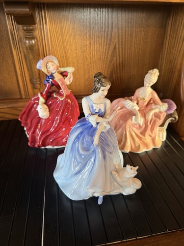 Royal doulton lady figurines - royal,