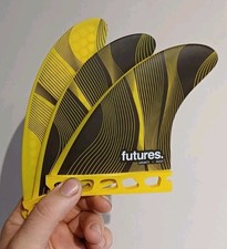 Futures P6 Legacy Fins Medium Pivot Thruster Surfboard Fins Honeycomb 