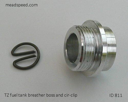 Fuel tank breather boss - tank,