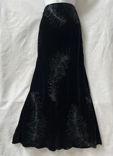 LAURA ASHLEY Vintage Black