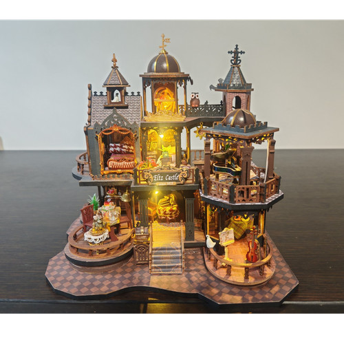Castle storey room - 2-storey, 5-room