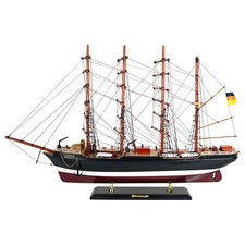 Sailing ship Peking museum