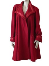 Vintage 1970s Wallis Exclusive