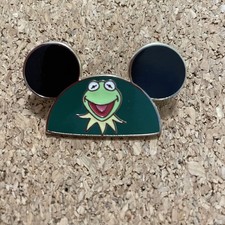 Disney Trading Pin- MUPPETS - Kermit the Frog - Mickey Character Ear Hat 2008