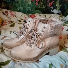 Moda In Pelle Size 7 Faux Fur