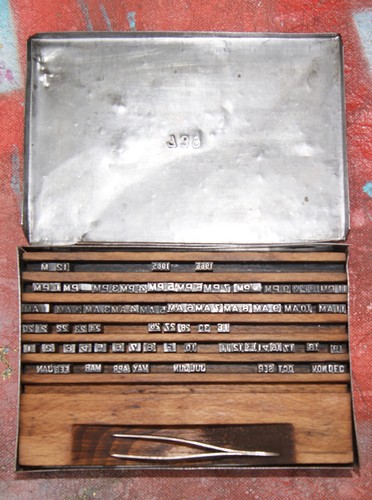 Vintage metal letterpress - metal,