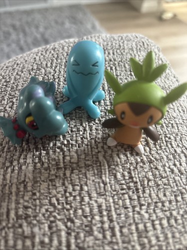 Pokemon collectible figures - pokemon,