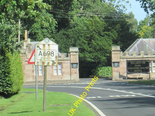 Photo 12x8 old rac road - photo,
