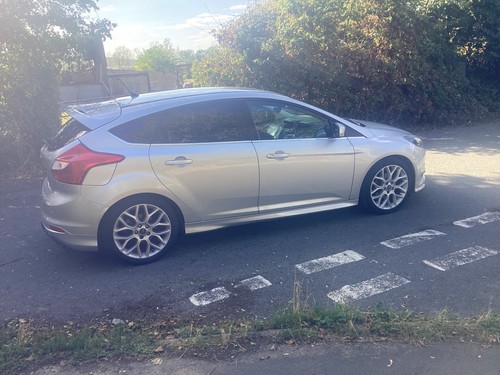 Ford focus tdci - zetec, s