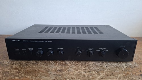 Faulty rotel 820ax stereo - faulty,