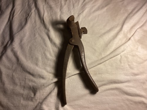 Old antique saw - set, (missing