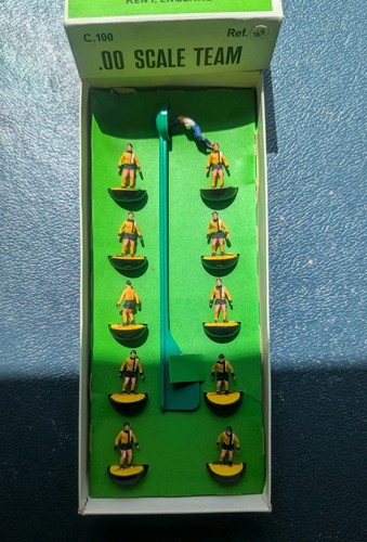 Subbuteo heavyweight ref 169