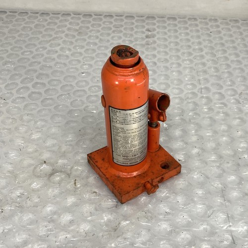 Orange bottle jack for - jack,