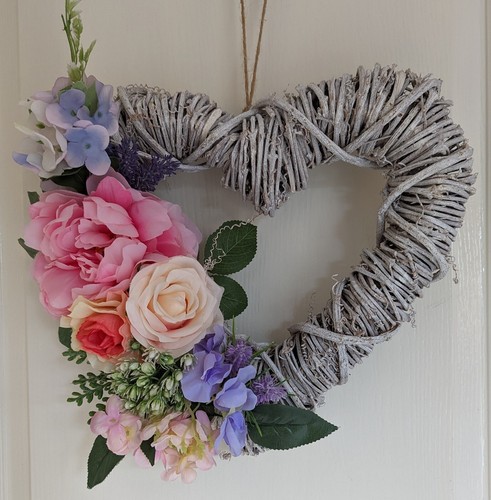 Shabby chic wicker - shabby,