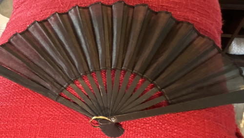 Vintage black folding hand - vintage,