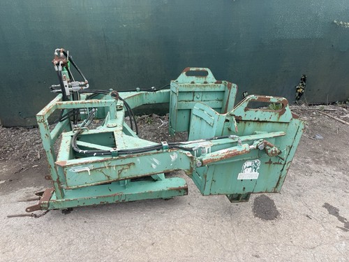 Hydraulic bin grab 600 vat - hydraulic, £600+vat
