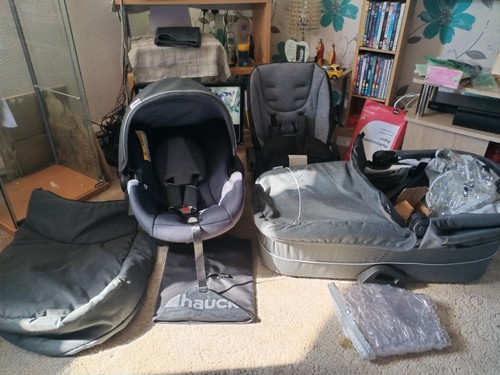Hauck travel system - 3,
