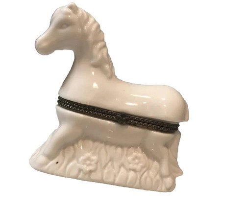Hinged white horse - horse, pony