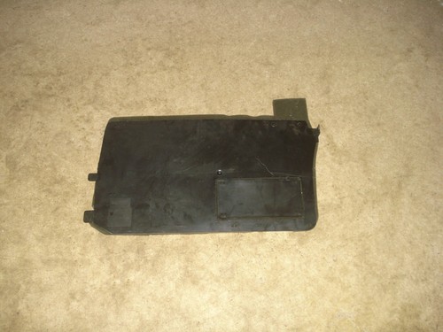 Panel cover 7d1819592 glove - t4,
