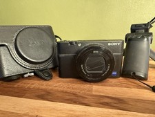 Sony DSC-RX100 V (Mark 5) with