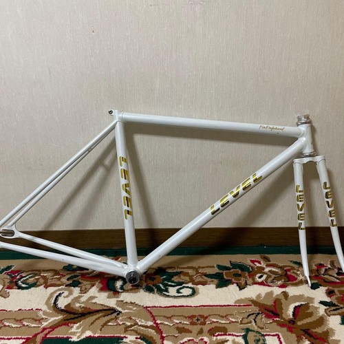 Bicycle parts - , piste