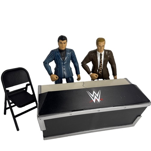 Wwe breakable announcers table - wwe,