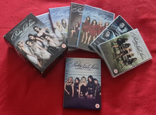 Pretty Little Liars : series