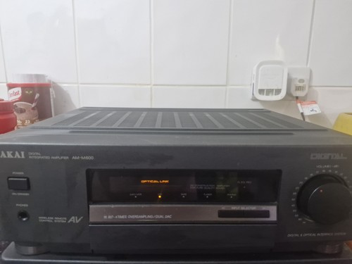 Akai m600 integrated stereo - integrated,