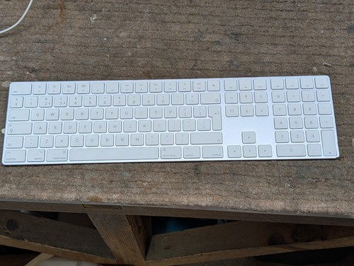 Apple magic keyboard - magic,