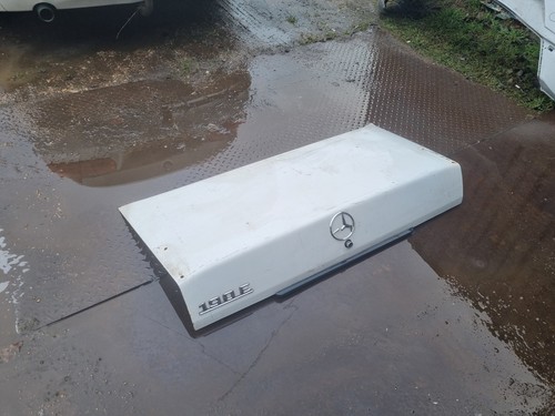 Mercedes w201 190e bootlid - mercedes,