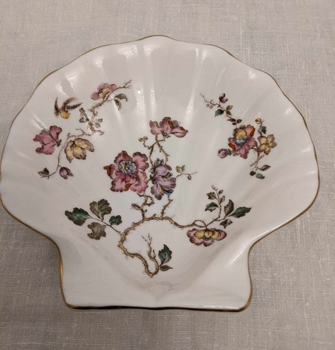 Wedgwood swallow bone china - bone,